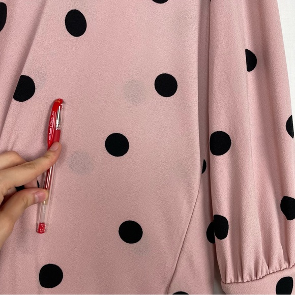 ⭐️2/$20 NWT Adrianna Papell Polka Dot Blouse - Picture 16 of 16